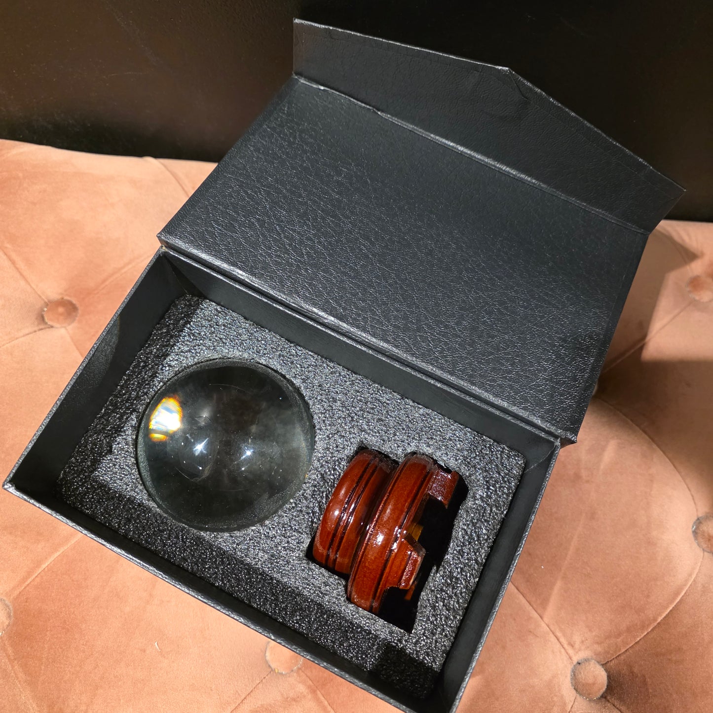 Ennustajan lasipallo