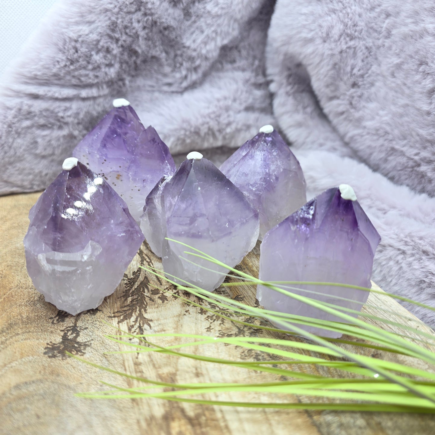 Ametisti kärki -kaksi kokoa-