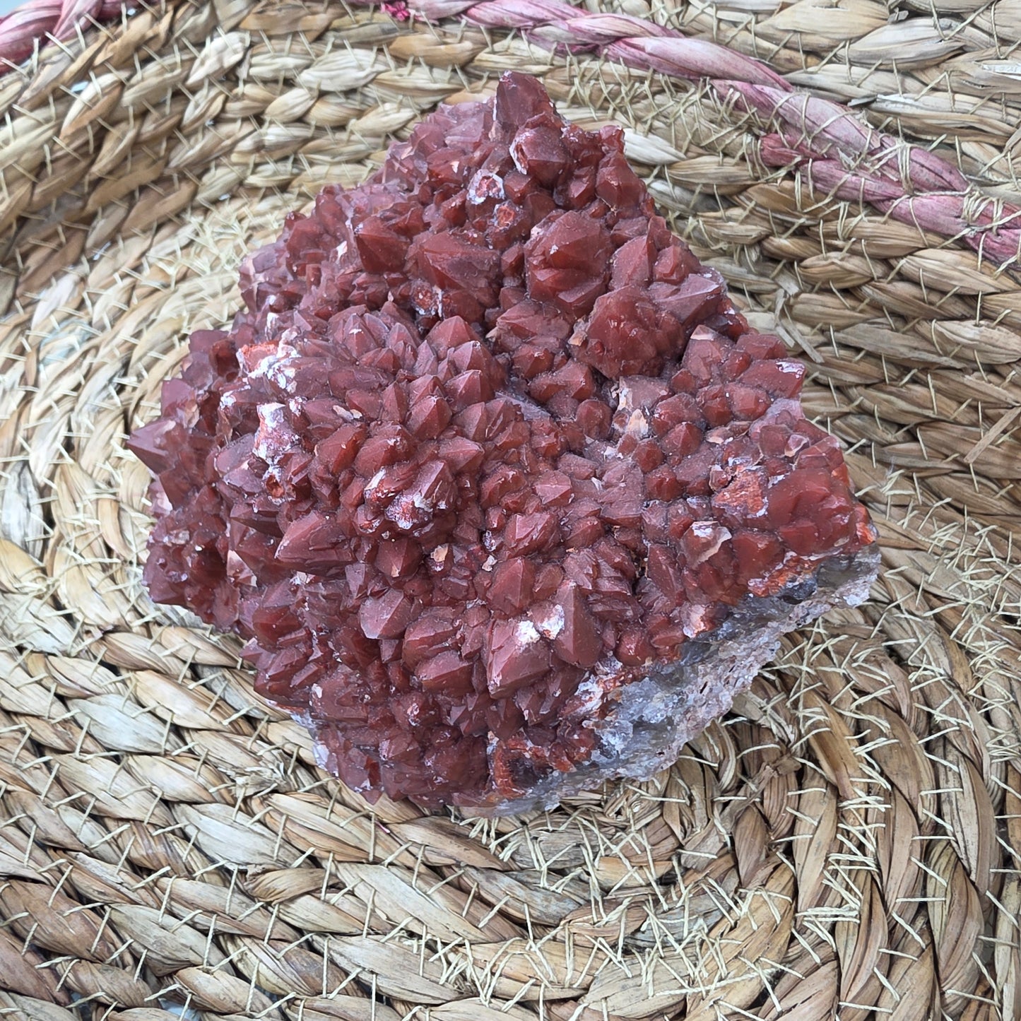 "Red velvet" rautakvartsi clusteri
