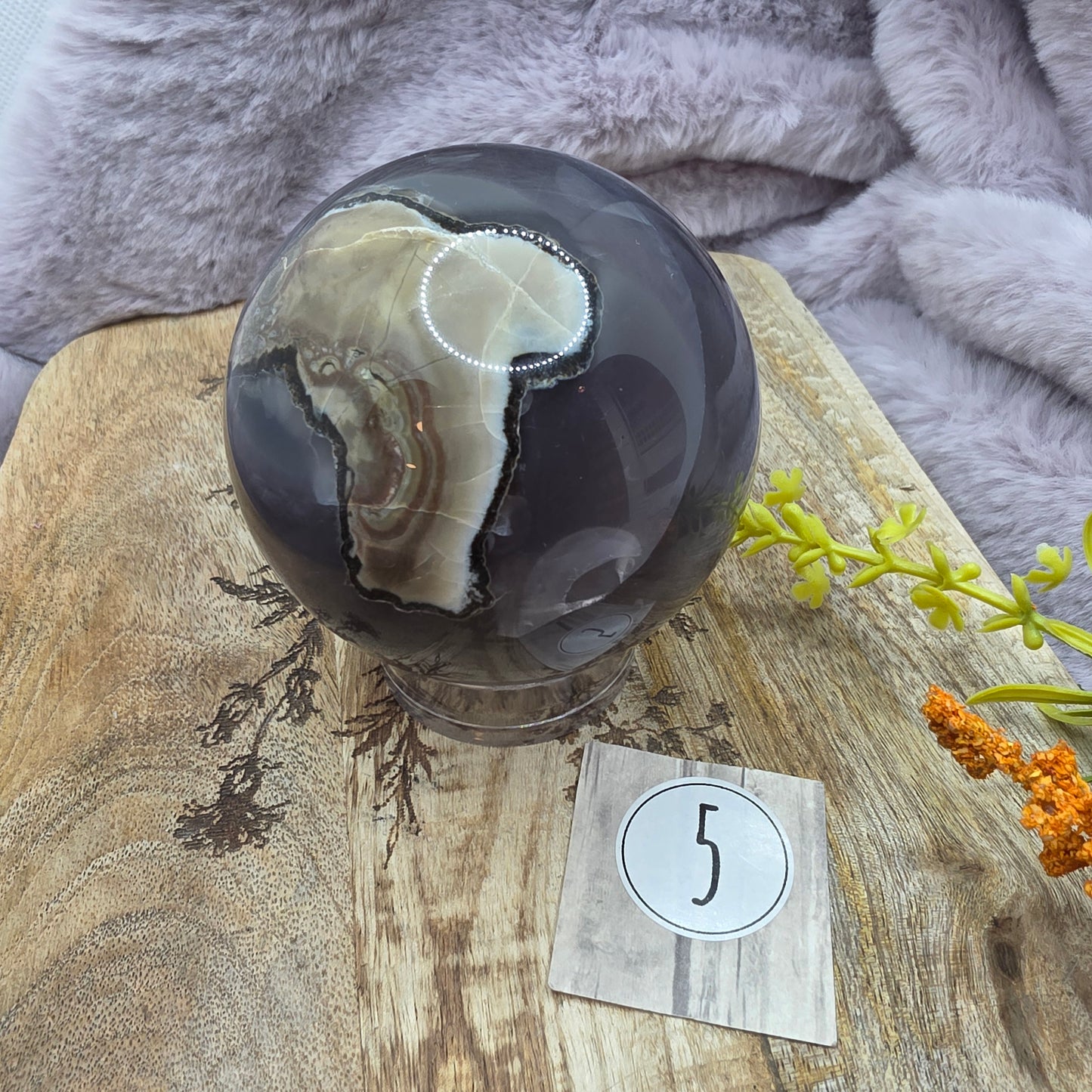 Volcano-akaatti pallo