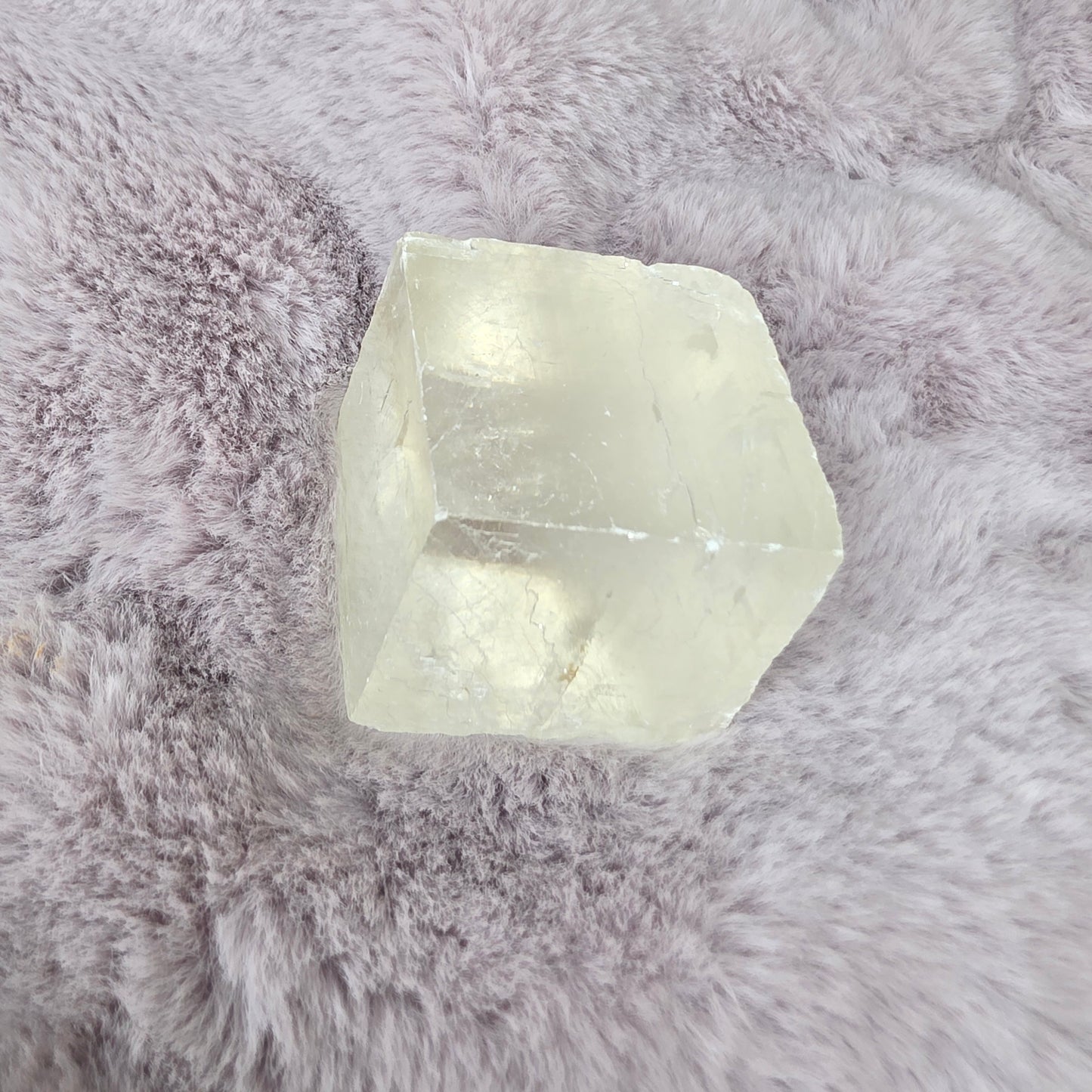 Optinen hunajakalsiitti