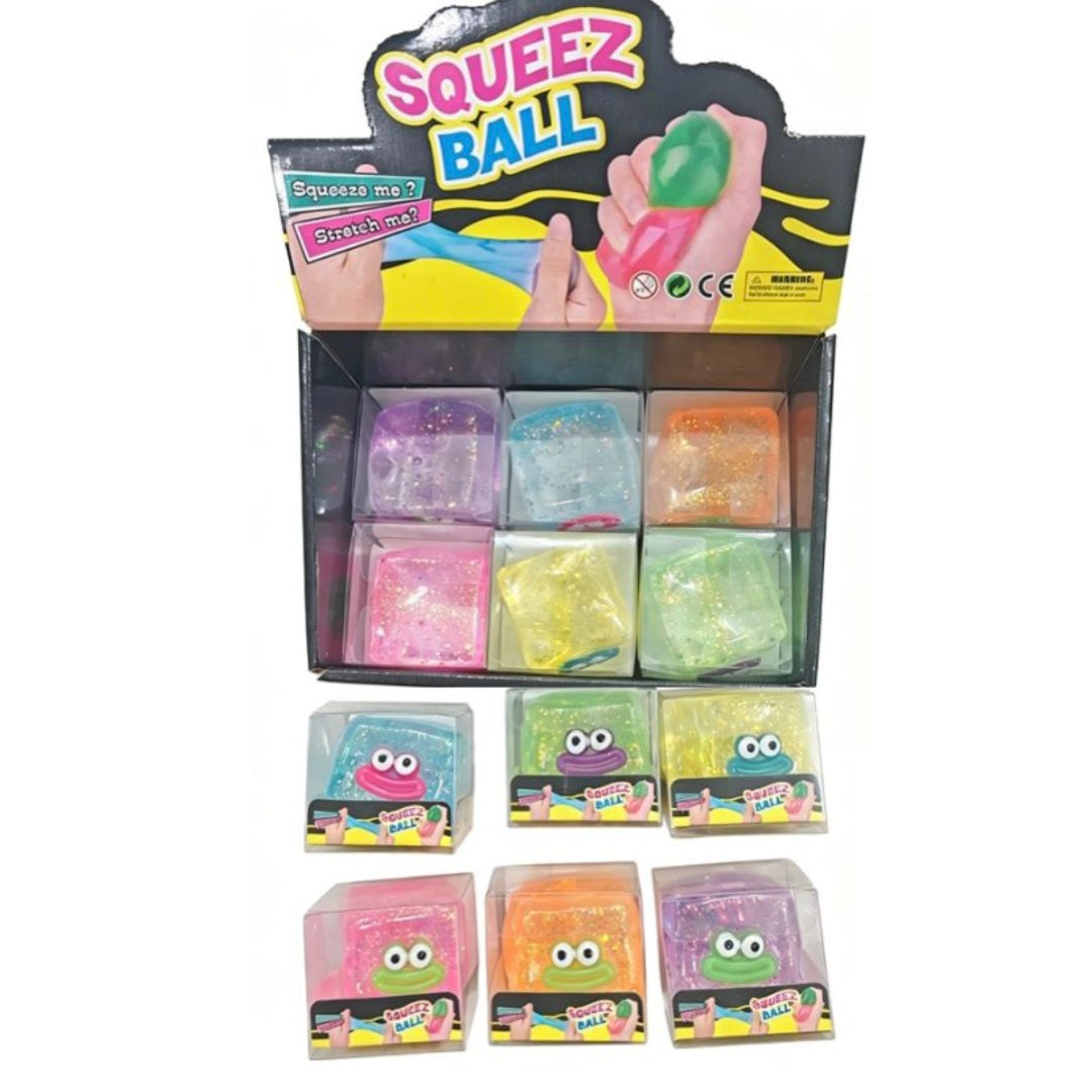 Cube squeeze -funny face-