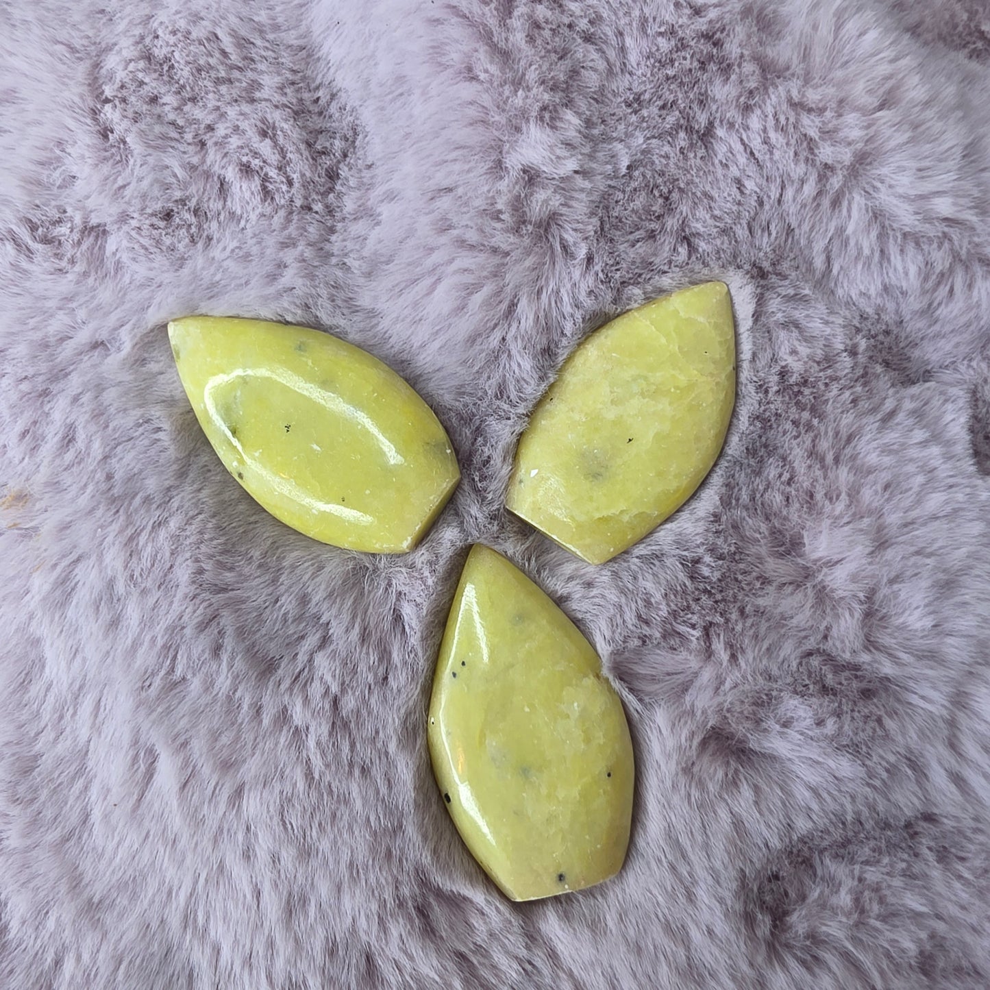 Opaali/serpentiini flat-torni