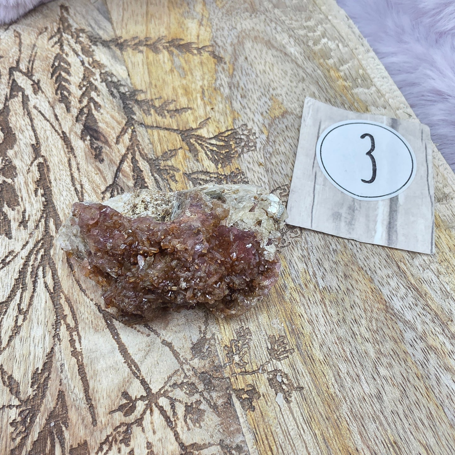 Childreniitti/Canga Rosa specimen