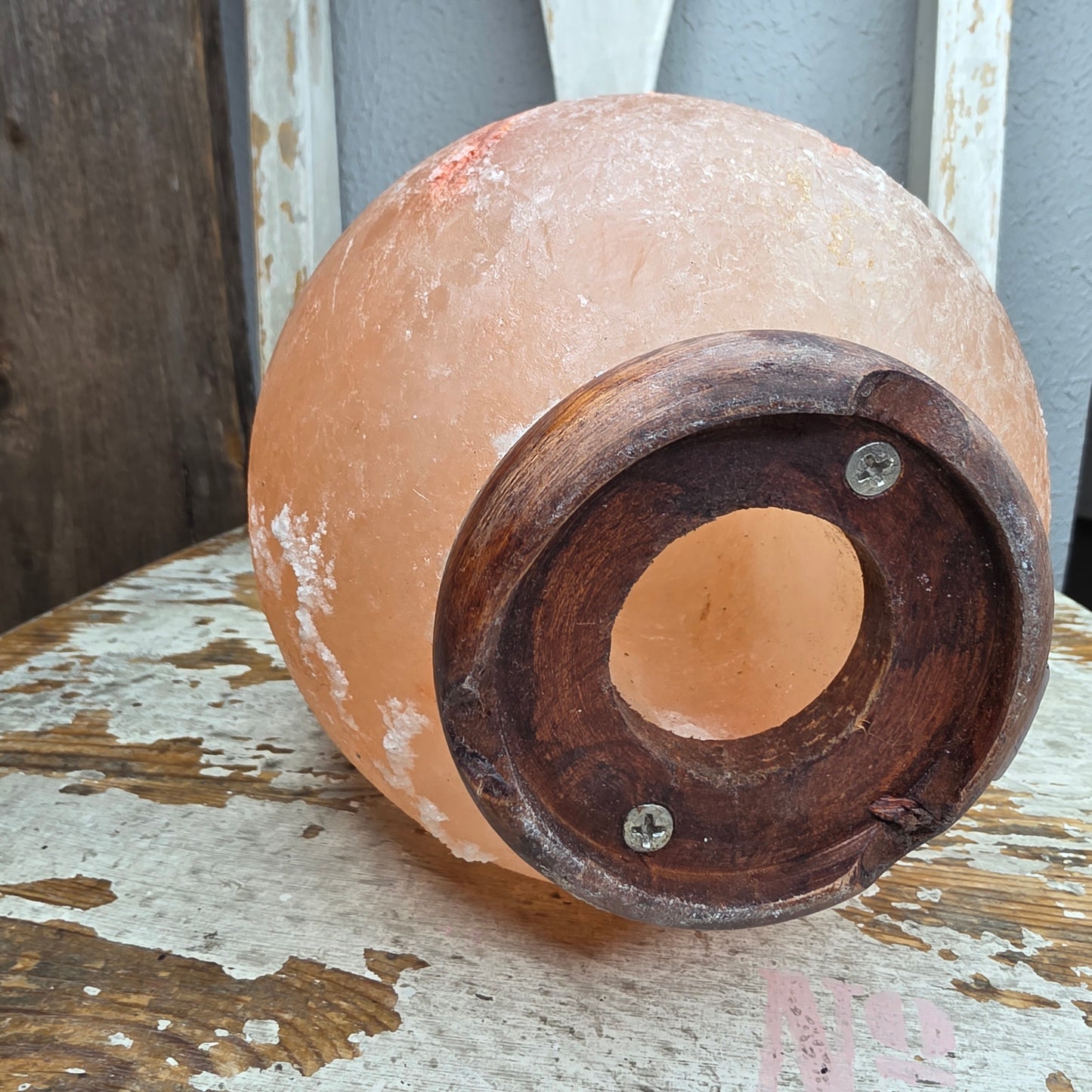 Suolakivilamppu -pallo- (ei sis.valosettiä)