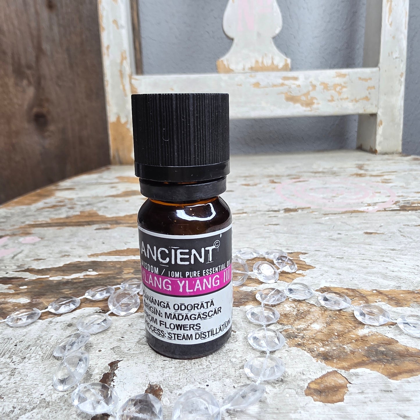 Eteerinenöljy Acient -erilaisia-