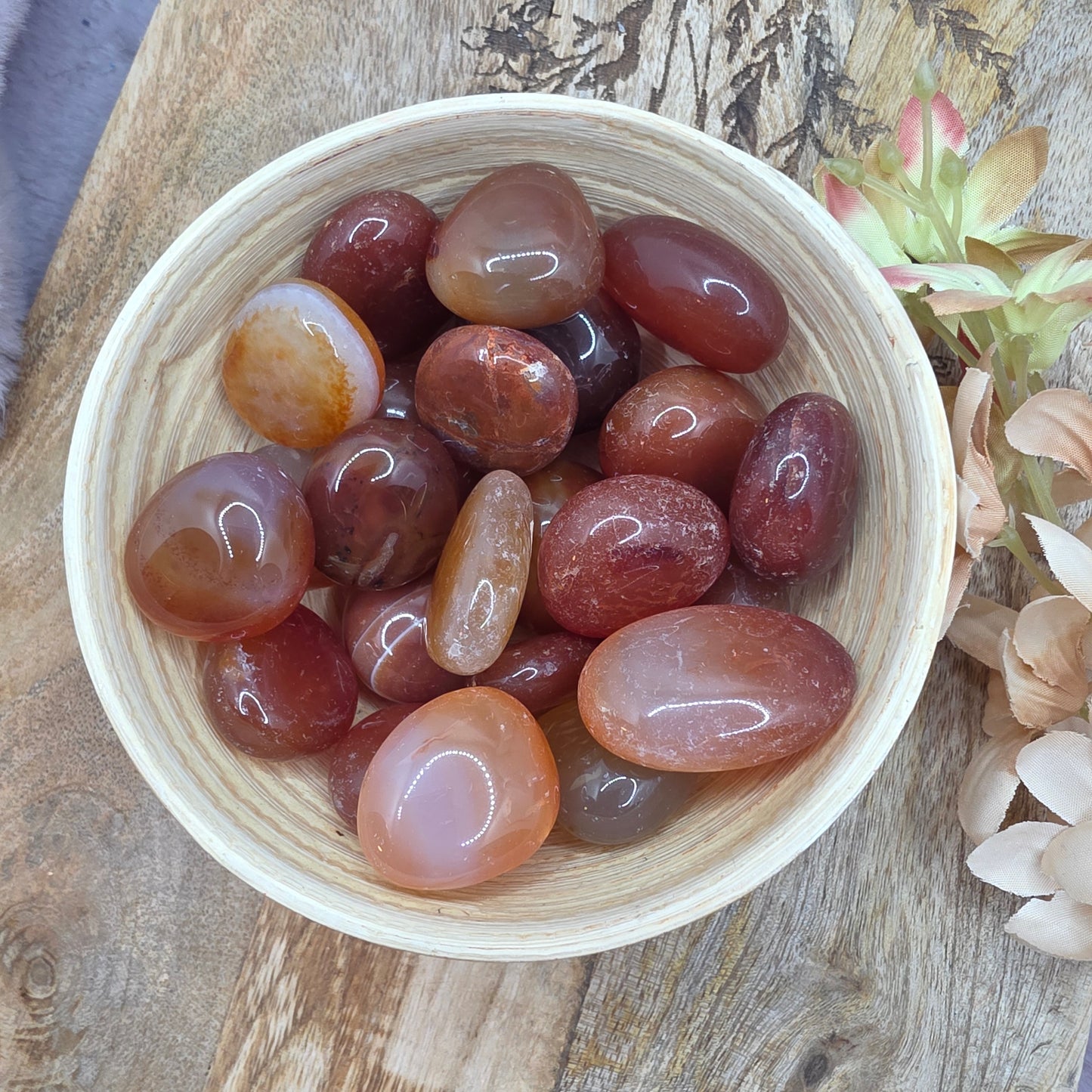Karneoli rumpuhiottu