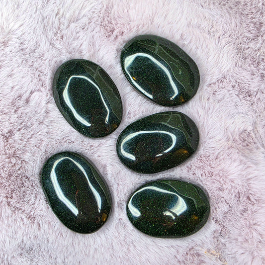 Metsävirta kämmenkivi (man made(