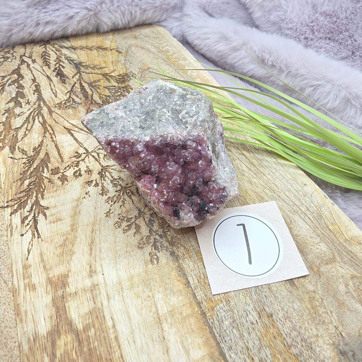 Spherocobaltite specimen -pieni-