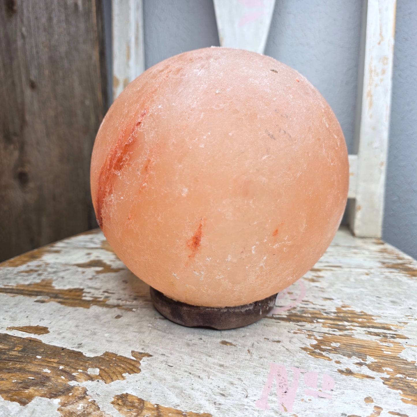 Suolakivilamppu -pallo- (ei sis.valosettiä)