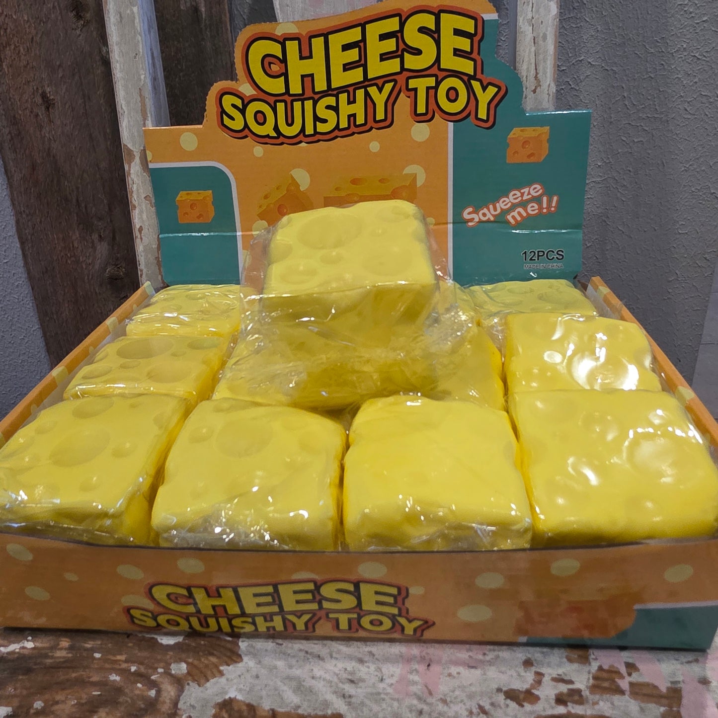 Squishy cheese "foam material" -iso-