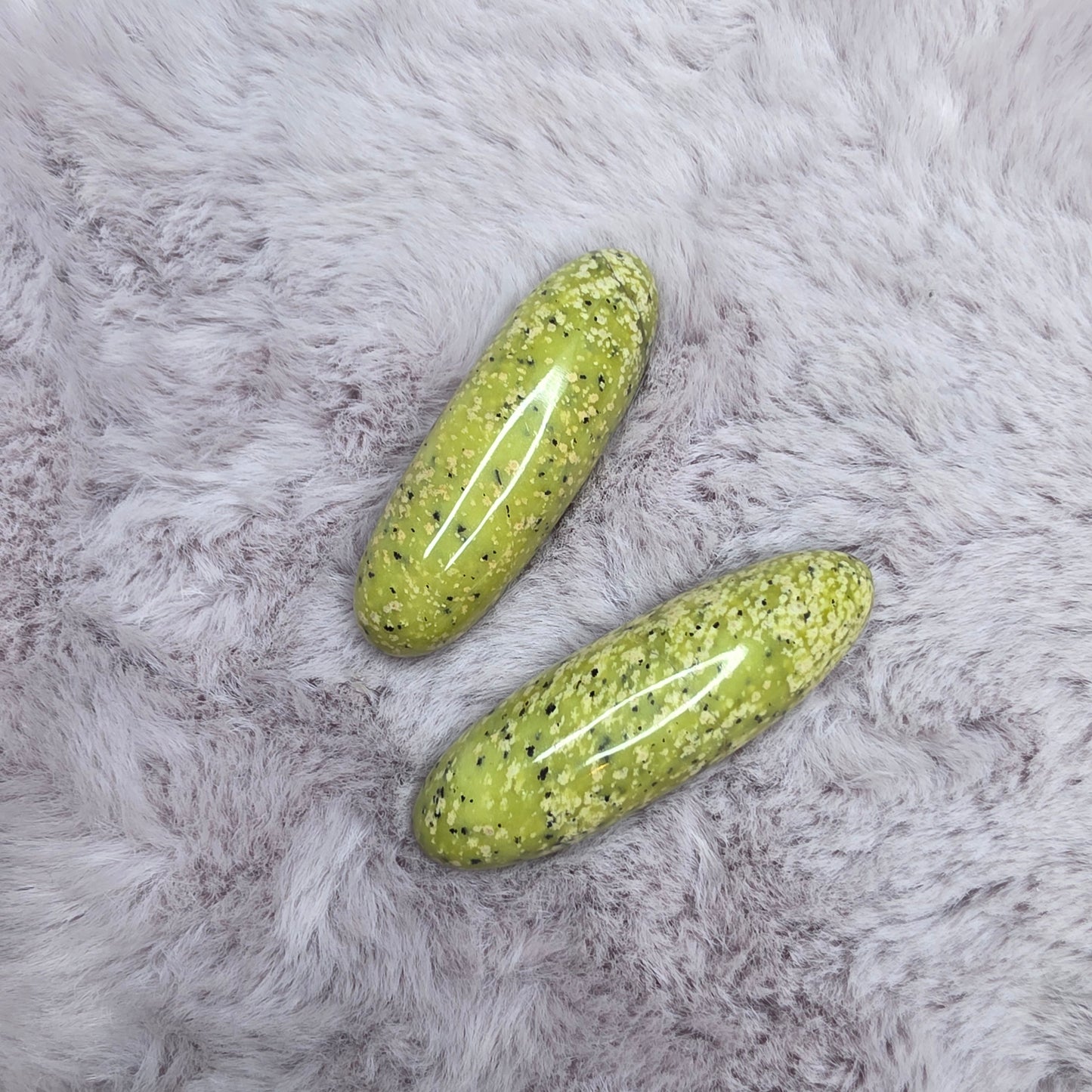 Pieni shiva -kukkaserpentiini-