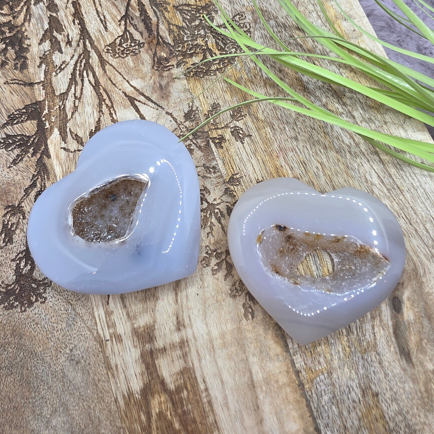 Akaatti "druzy" sydän