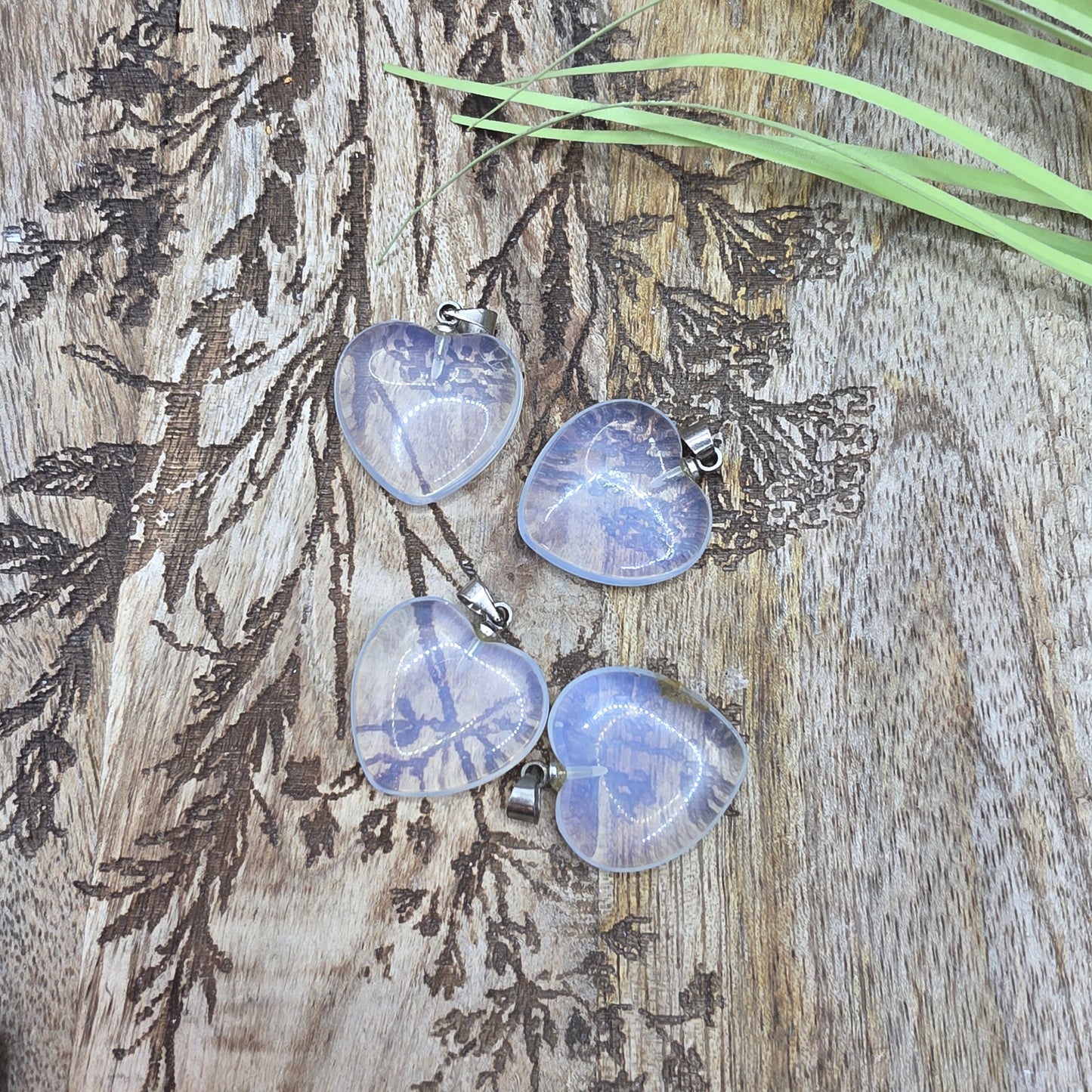 Pieni sydänriipus -valitse väri-