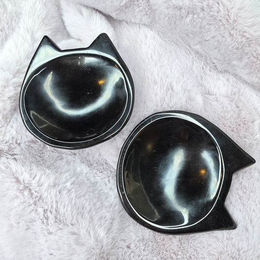 Obsidiaani kissakulho