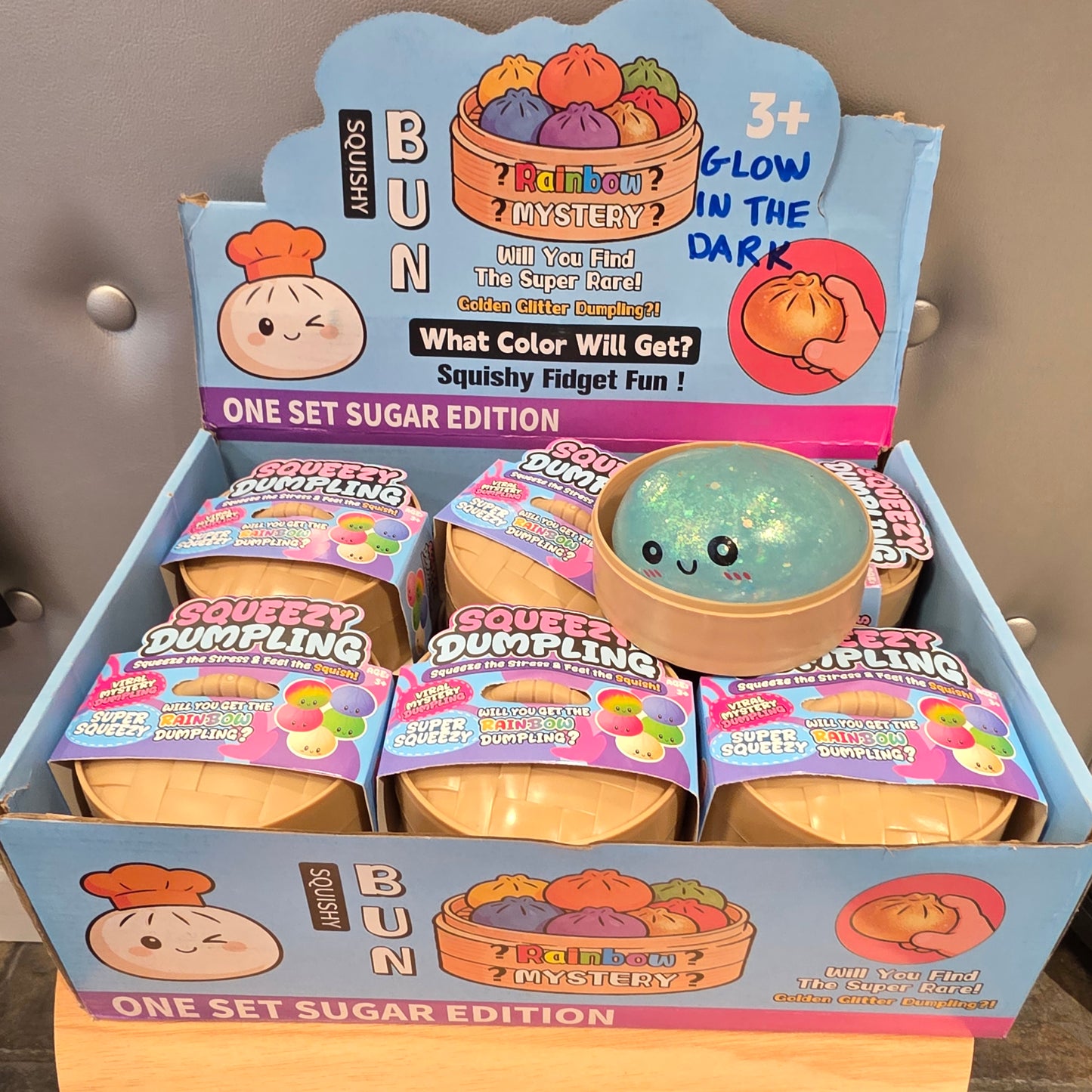 Squishy dumpling -uv glitter edition-