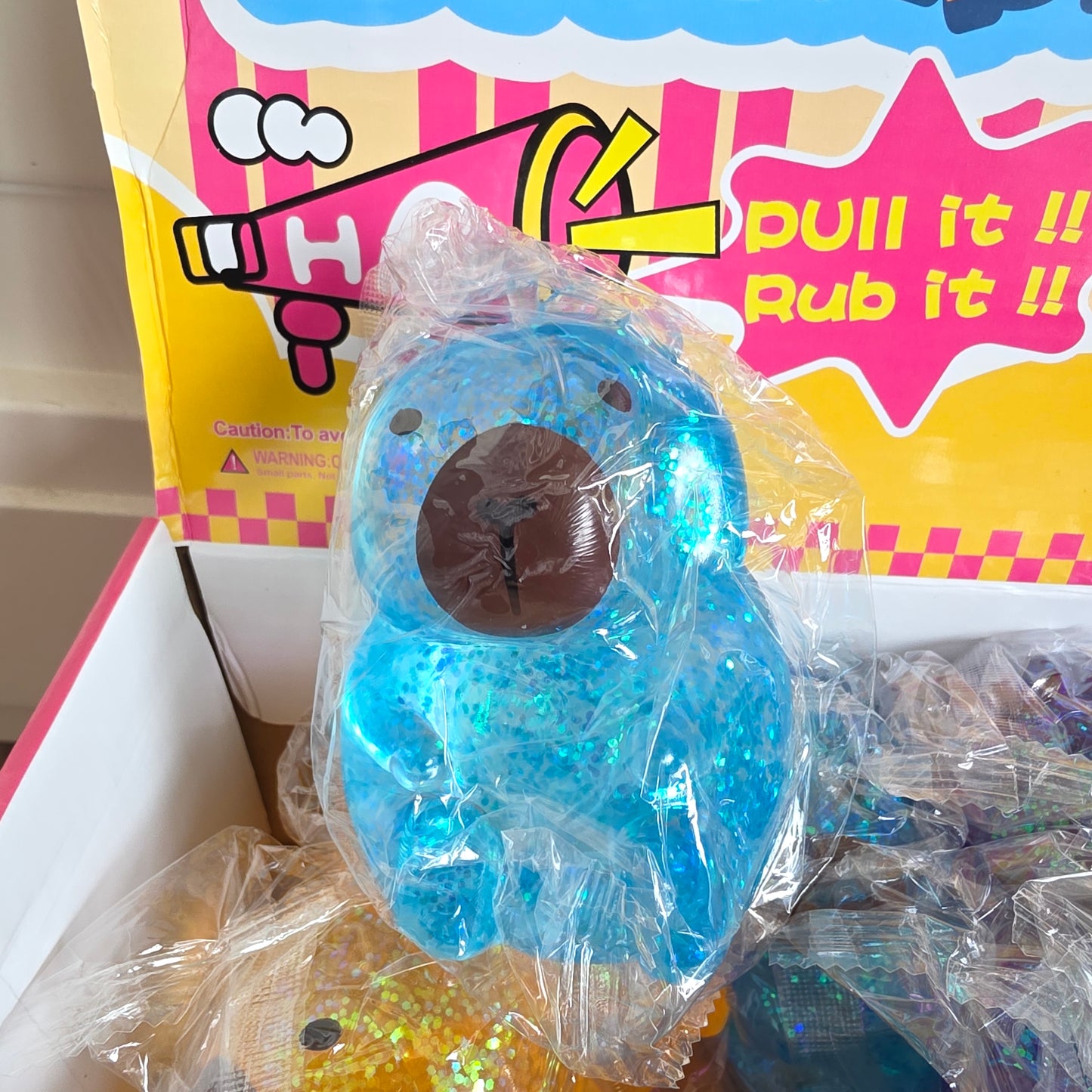 Glitter capybara "sugar texture"