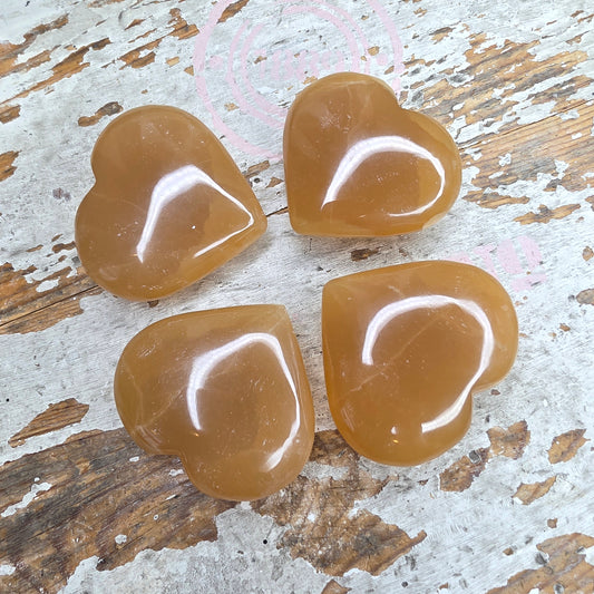 Hunajakalsiitti sydän