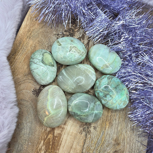 Garnieriitti kämmenkivi