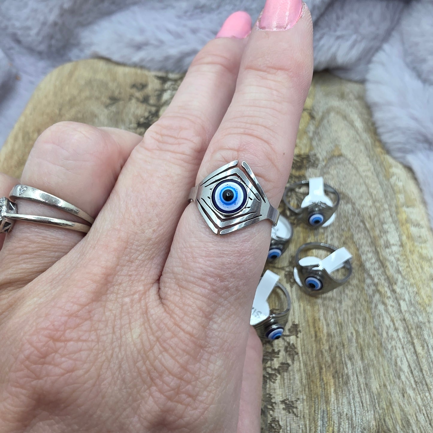 Teräs-sormus "Evil eye"
