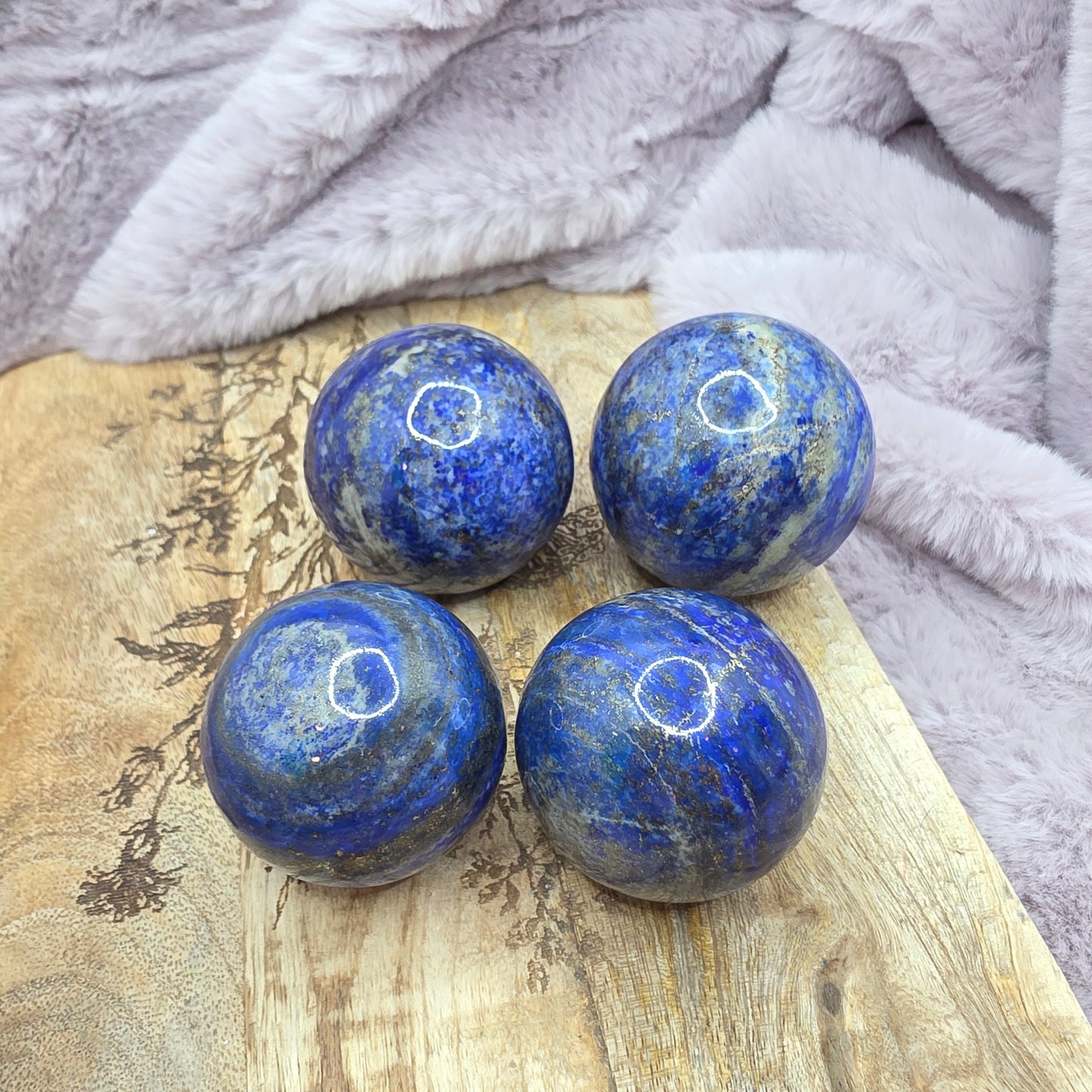 Lapislatsuli pallo -kaksi kokoa-