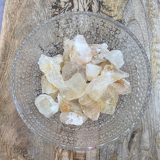 200g keltaista kvartsia
