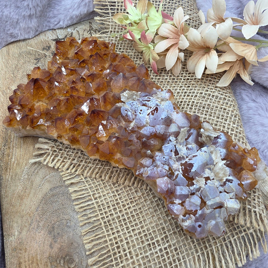 Sitriini clusteri kalsiittikuorrutuksella