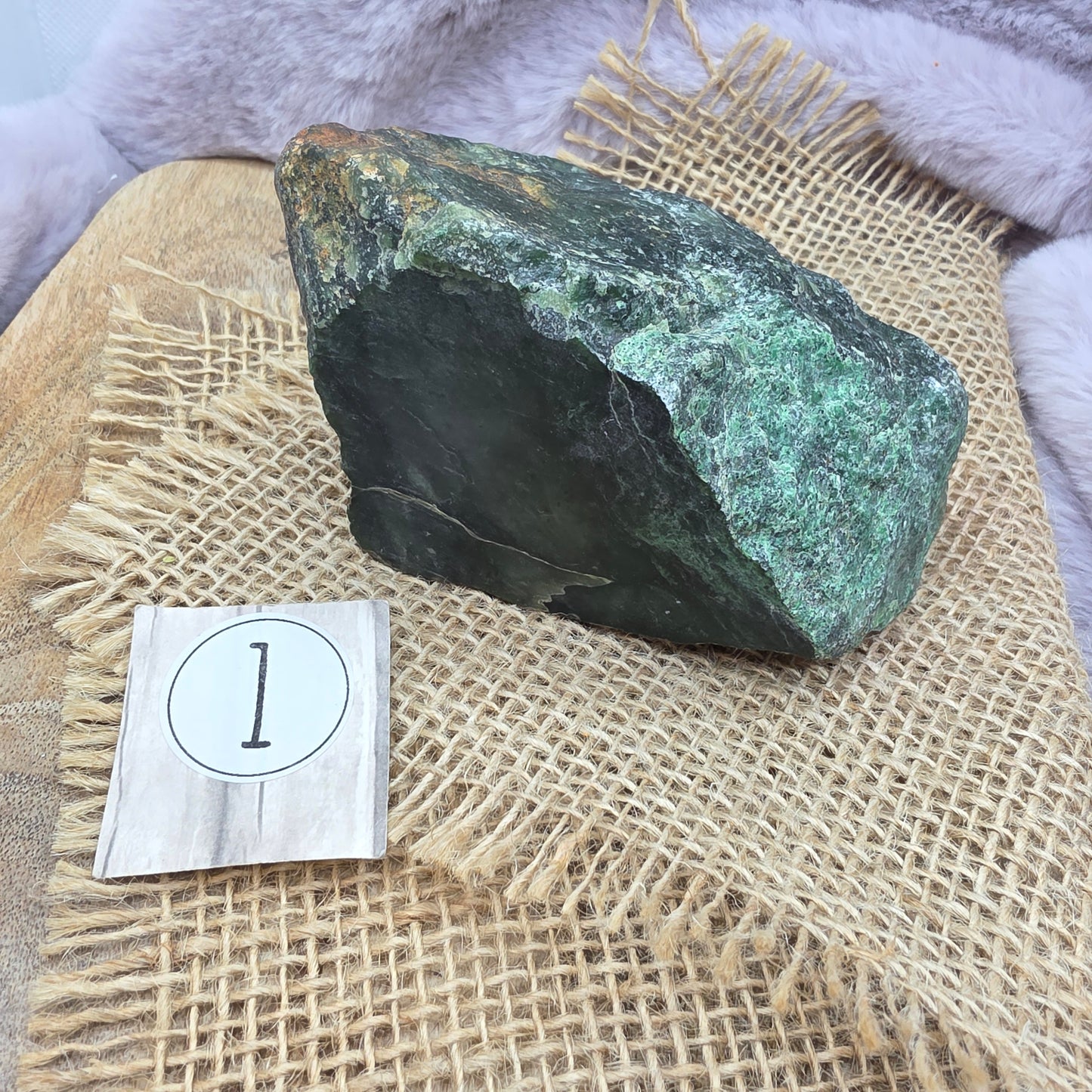 Serpentiini raakapala