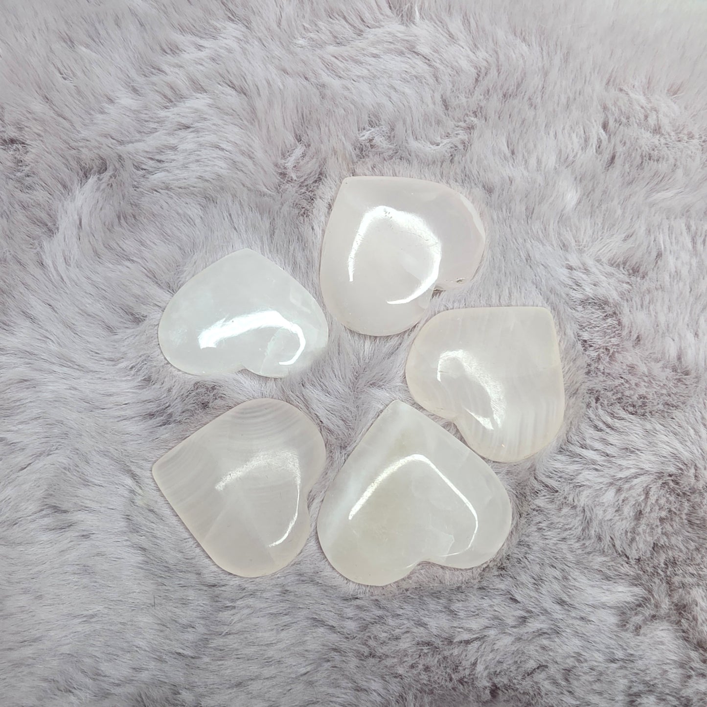 Pieni sydän -eri materiaaleja-