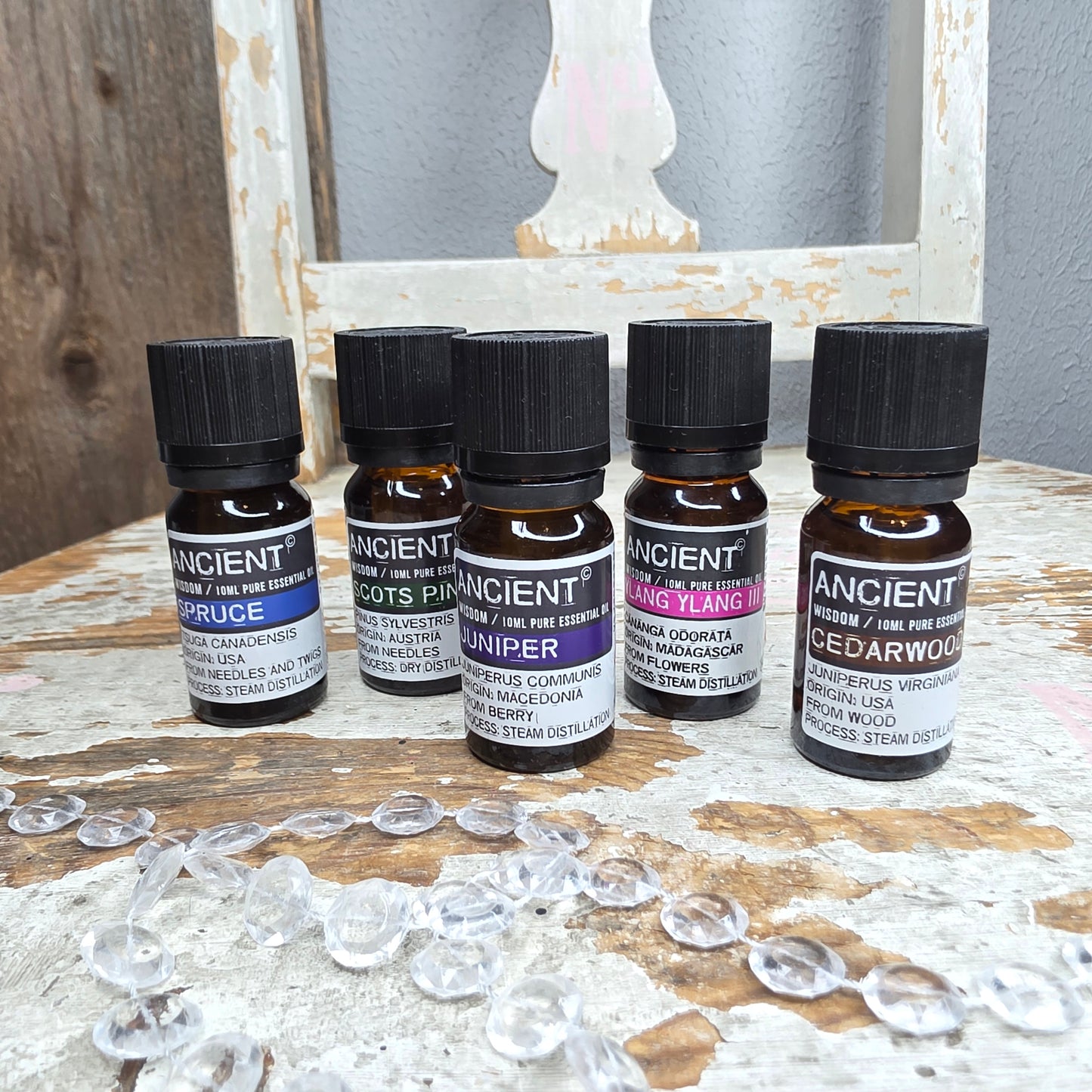 Eteerinenöljy Acient -erilaisia-