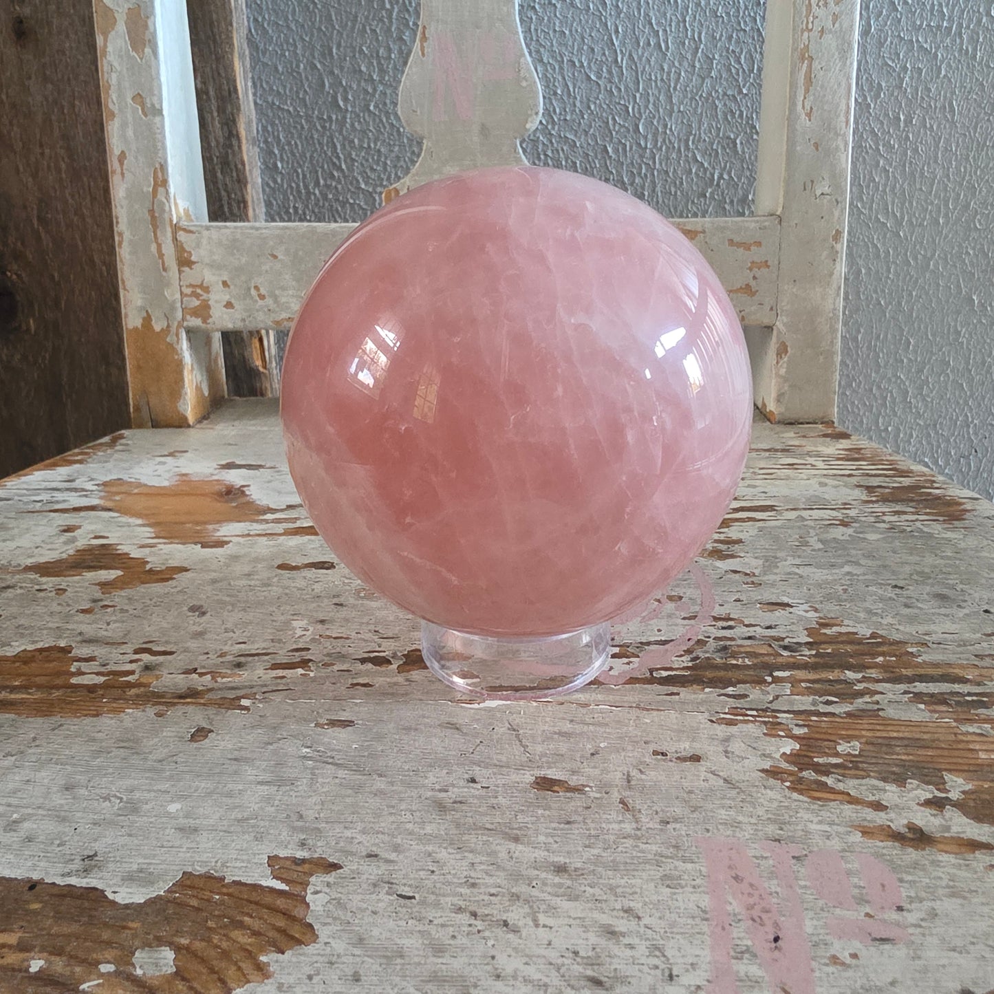 Ruusukvartsi pallo yli 1kg