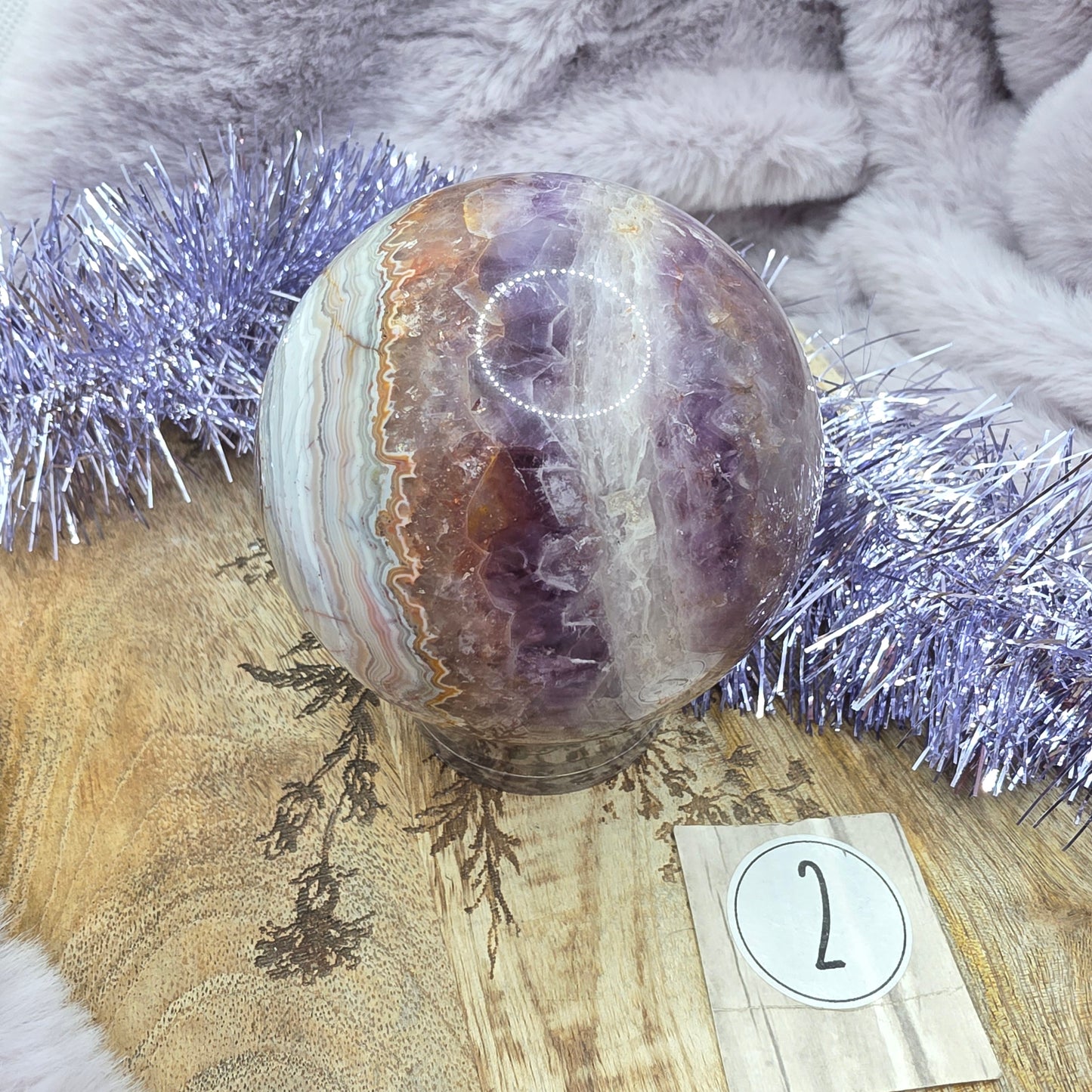 Ametisti/akaatti pallo