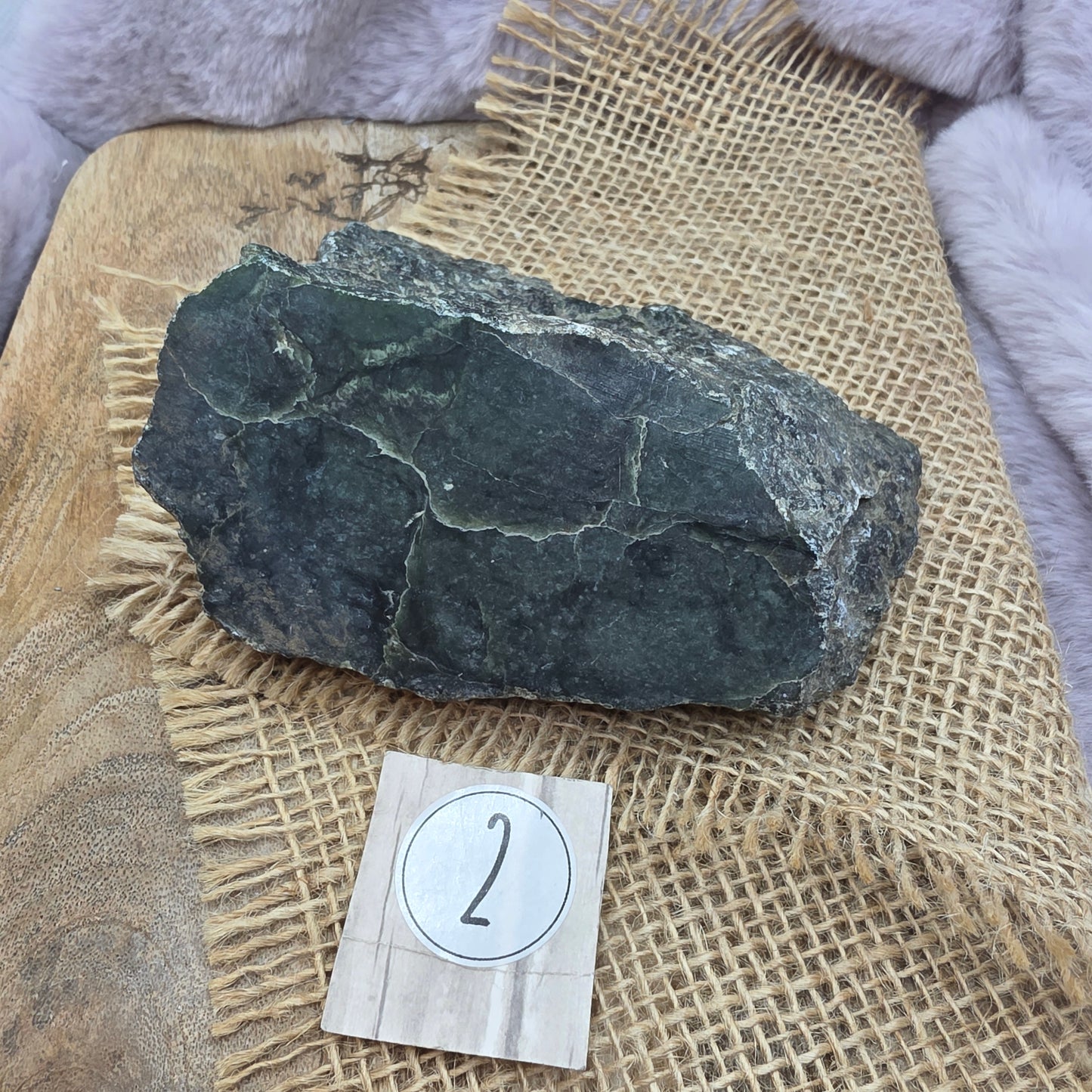 Serpentiini raakapala