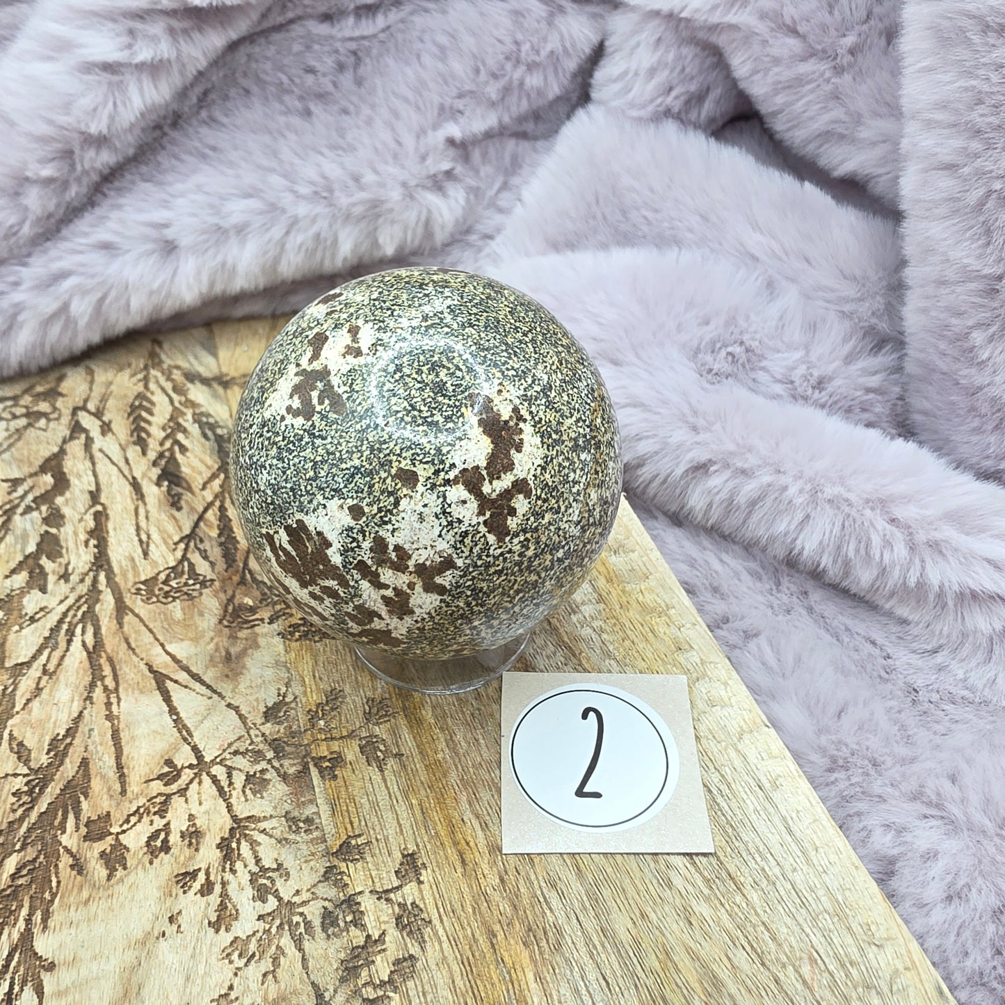 Hiekkadebdriitti-jaspis pallo