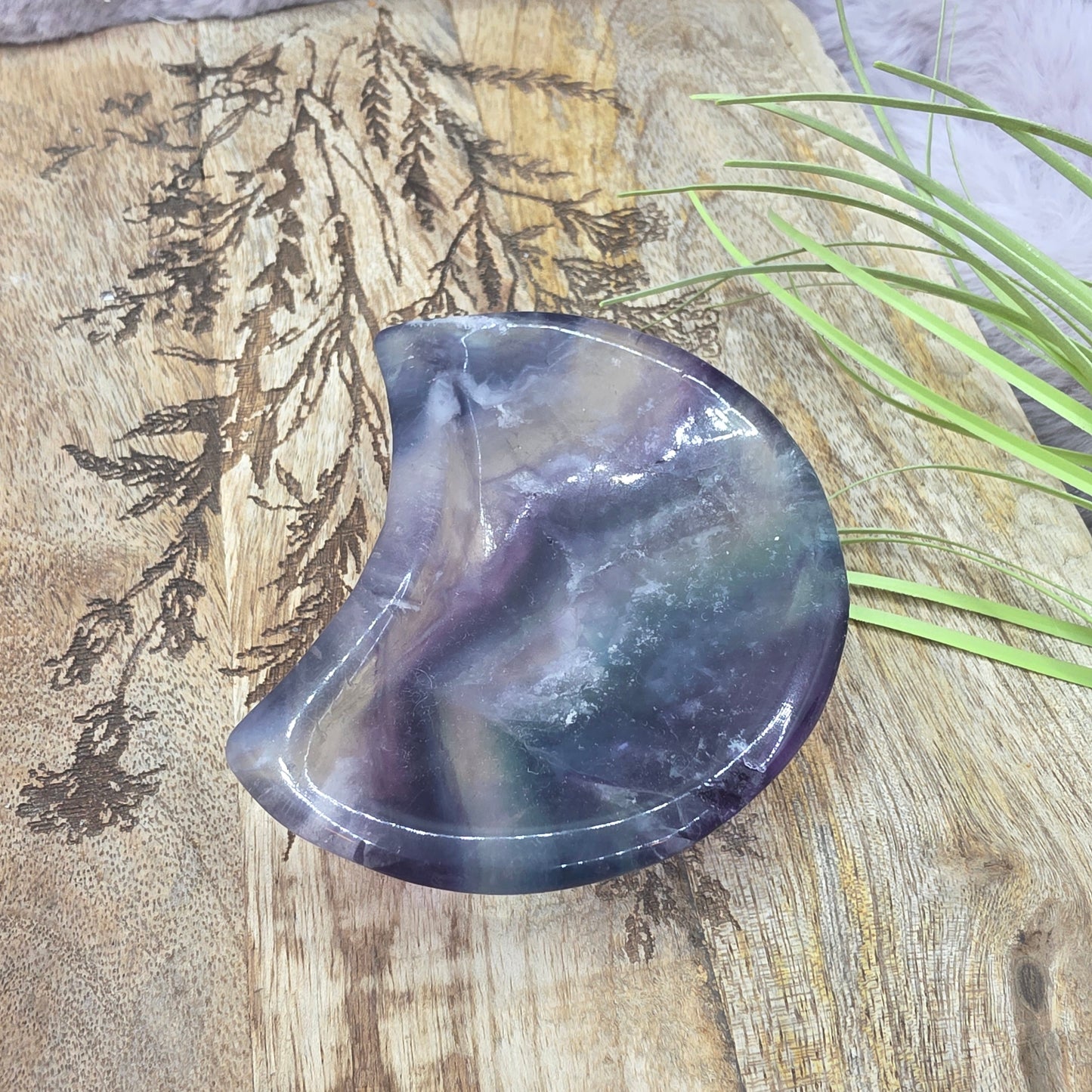 Kuualusta fluoriittia 2lk.