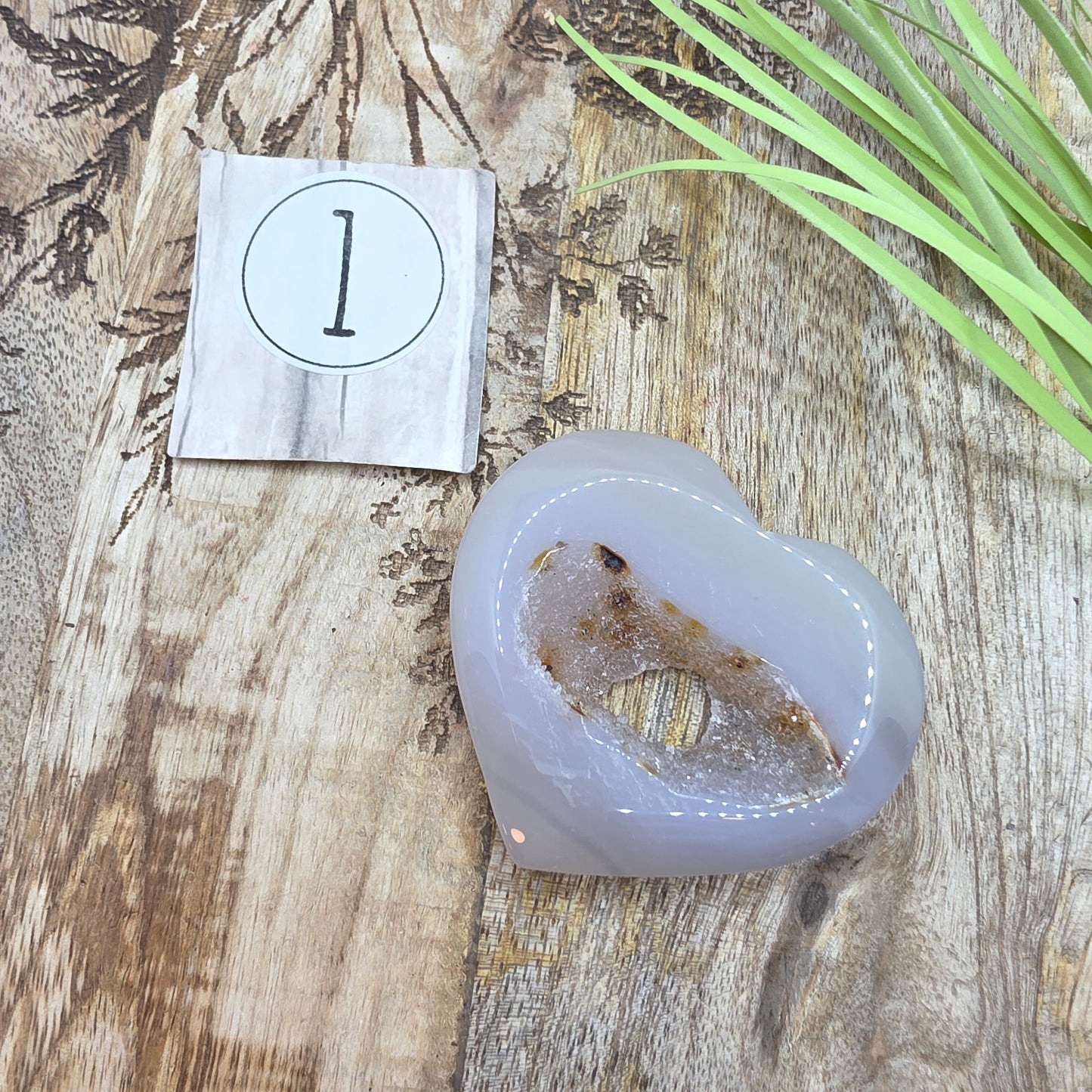 Akaatti "druzy" sydän